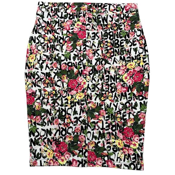 Torrid X Betsey Johnson Floral Graffiti Pencil Skirt (NWT) - Size 1 - Picture 3 of 9